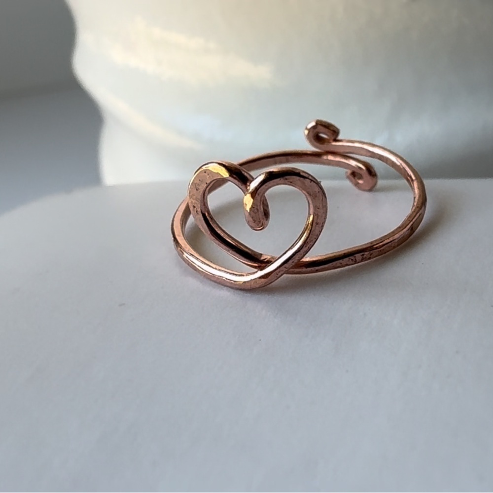 Artisan Toe Ring Copper Adjustable - Picture 2 of 12